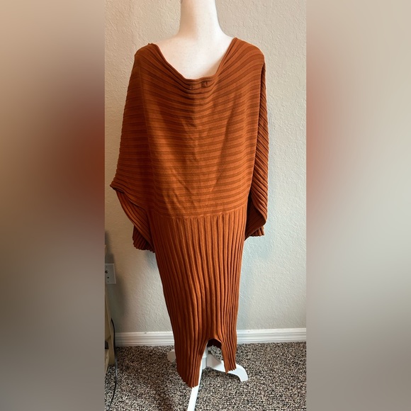 Fashion Nova Dress - Picture 4 of 6